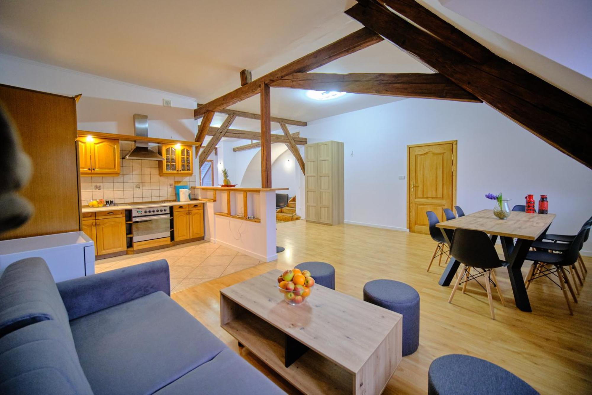 Urania Apartamenty Kowary Cameră foto